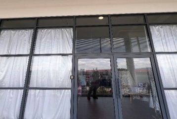 5 Storey Shop